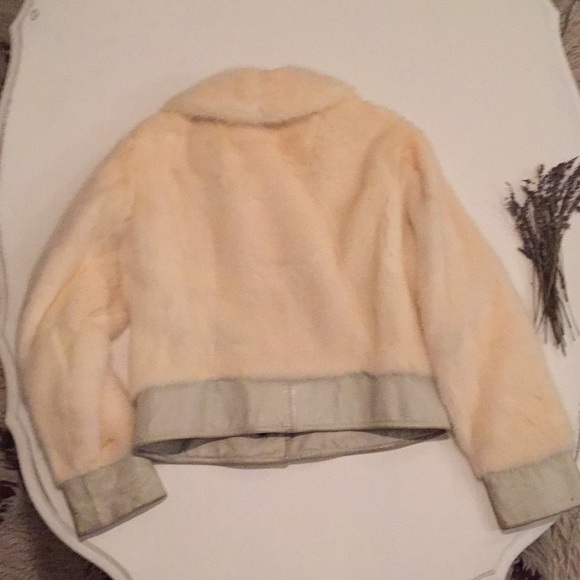 Vintage Authentic Fur Jacket - Picture 2 of 8